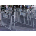 2018 hot sale Steel metal road safety crowd control barriers / traffic barrier for sale